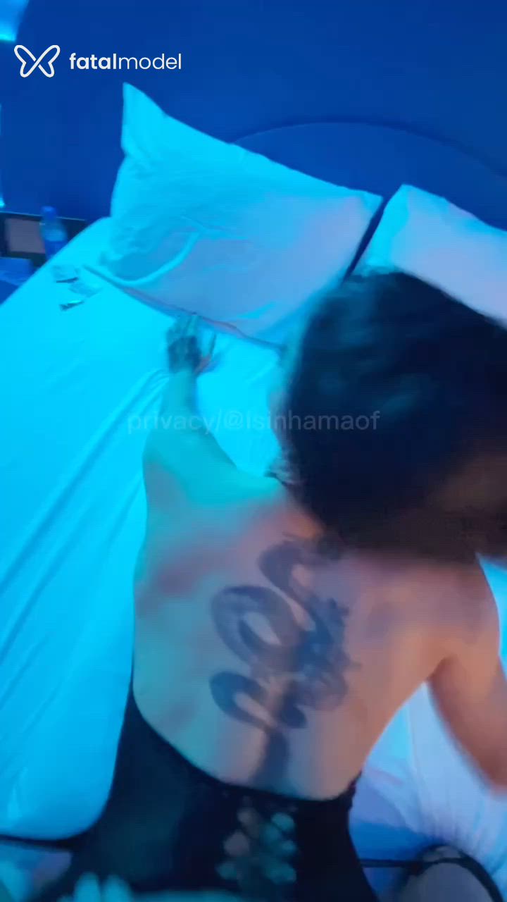Acompanhante mulher morena (o) de olhos castanhos em São Paulo Acompanhante mulher morena (o) de olhos castanhos em São Paulo - Isa