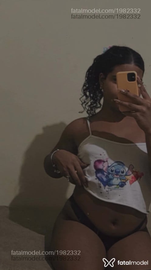 Acompanhante mulher trans morena (o) de olhos pretos em Maceió - Belatrix