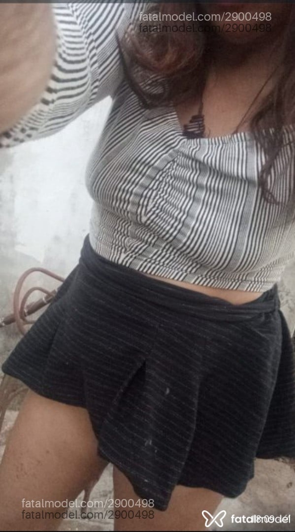 Acompanhante mulher com cabelo castanho de olhos castanhos - Sol