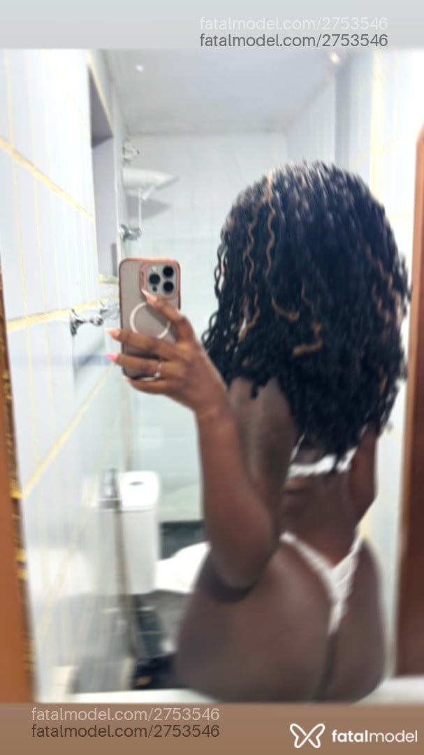 Acompanhante mulher morena (o) de olhos pretos em São Paulo - Tiffany