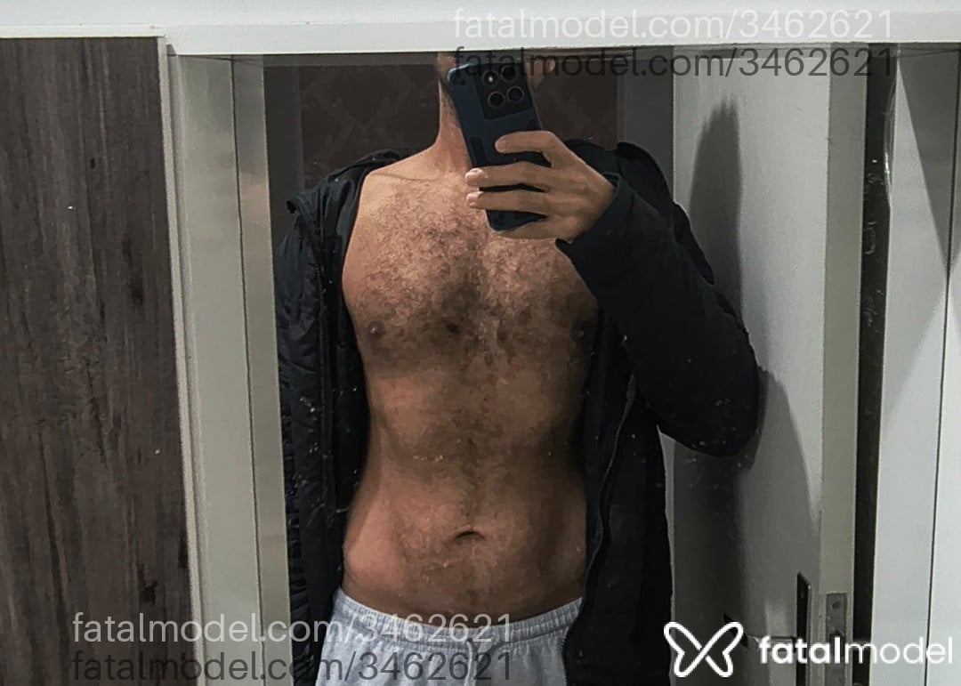 Acompanhante homem morena (o) de olhos castanhos em Itajaí - Tony Stark