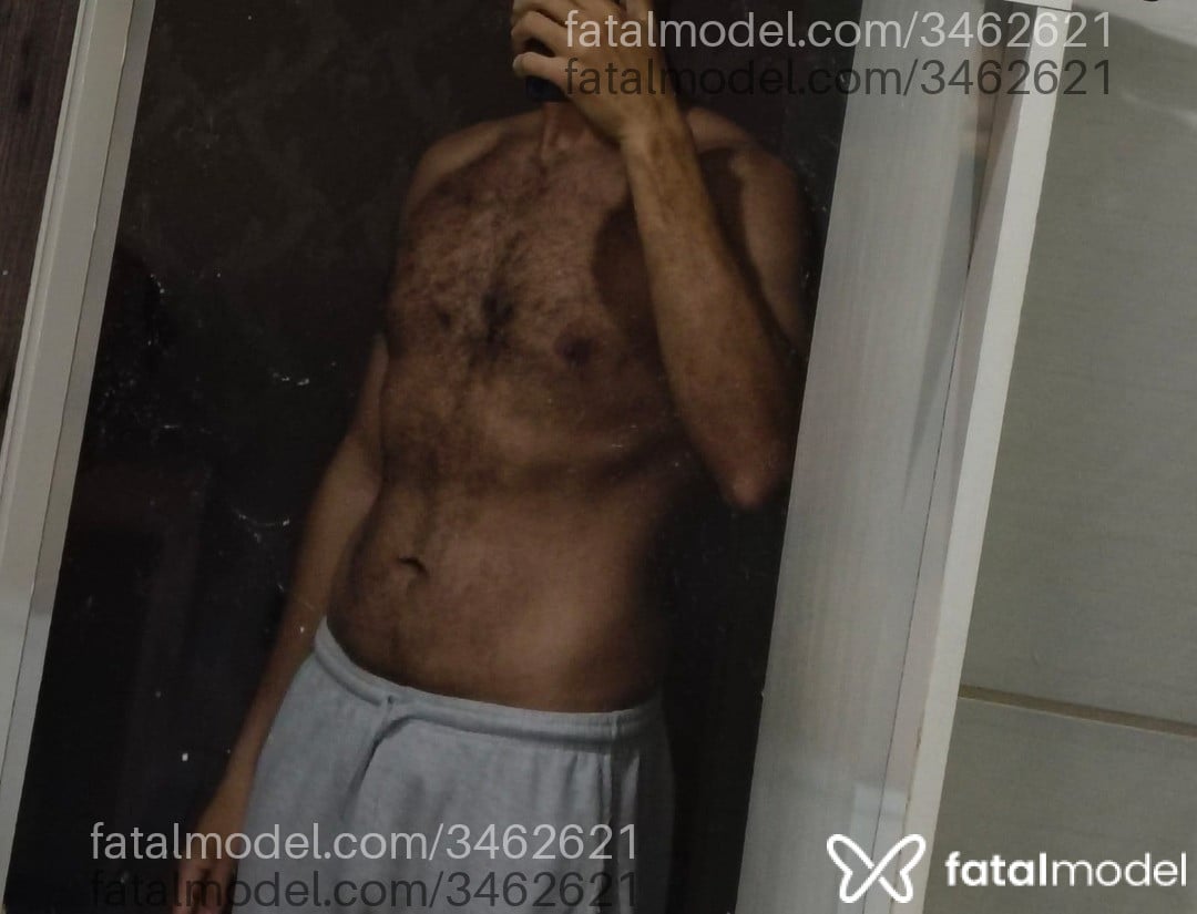 Acompanhante homem morena (o) de olhos castanhos em Itajaí - Tony Stark