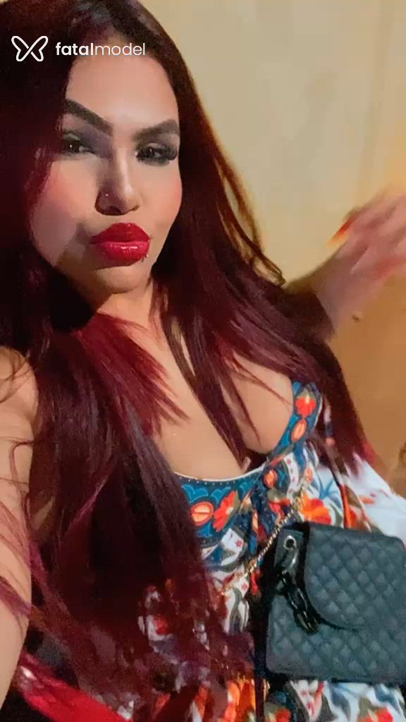 Acompanhante mulher ruiva (o) de olhos castanhos em Aripuanã Acompanhante mulher ruiva (o) de olhos castanhos em Aripuanã - Carol