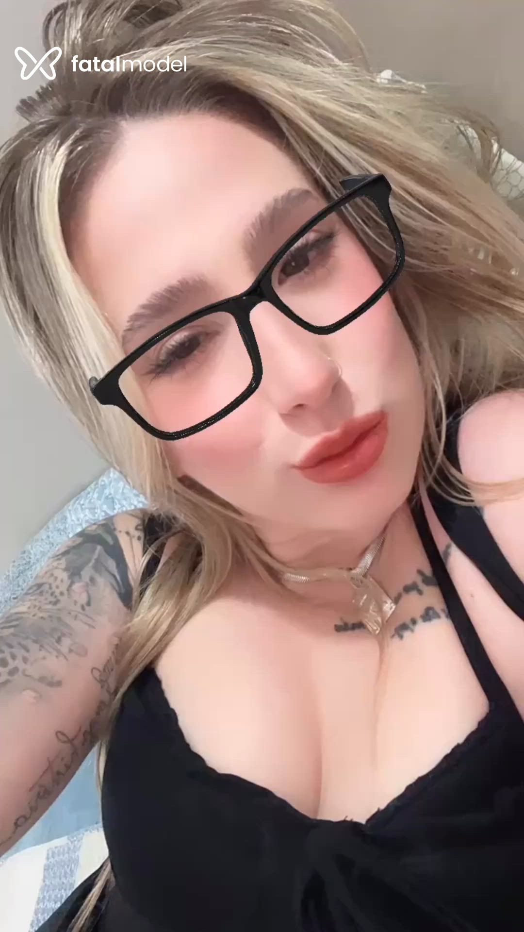Acompanhante mulher loira (o) de olhos mel em Curitiba - Aline