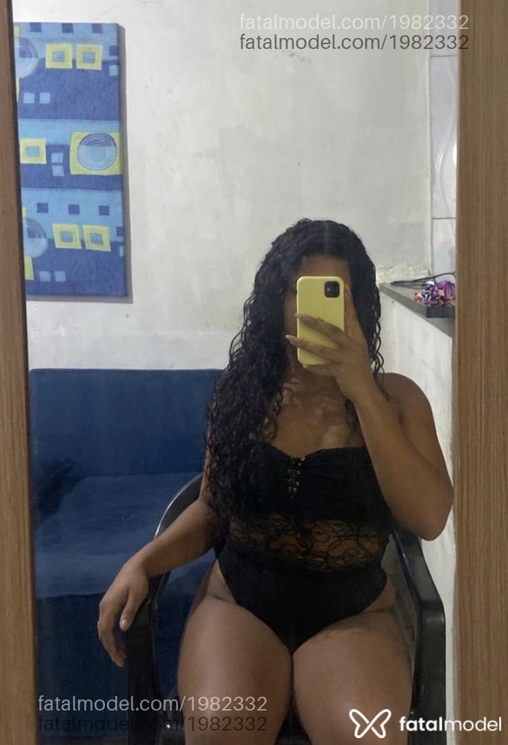 Acompanhante mulher trans morena (o) de olhos pretos em Maceió Acompanhante mulher trans morena (o) de olhos pretos em Maceió - Belatrix