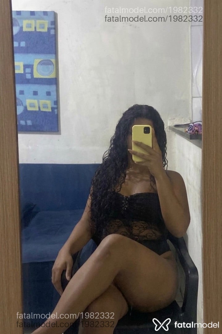 Acompanhante mulher trans morena (o) de olhos pretos em Maceió Acompanhante mulher trans morena (o) de olhos pretos em Maceió - Belatrix