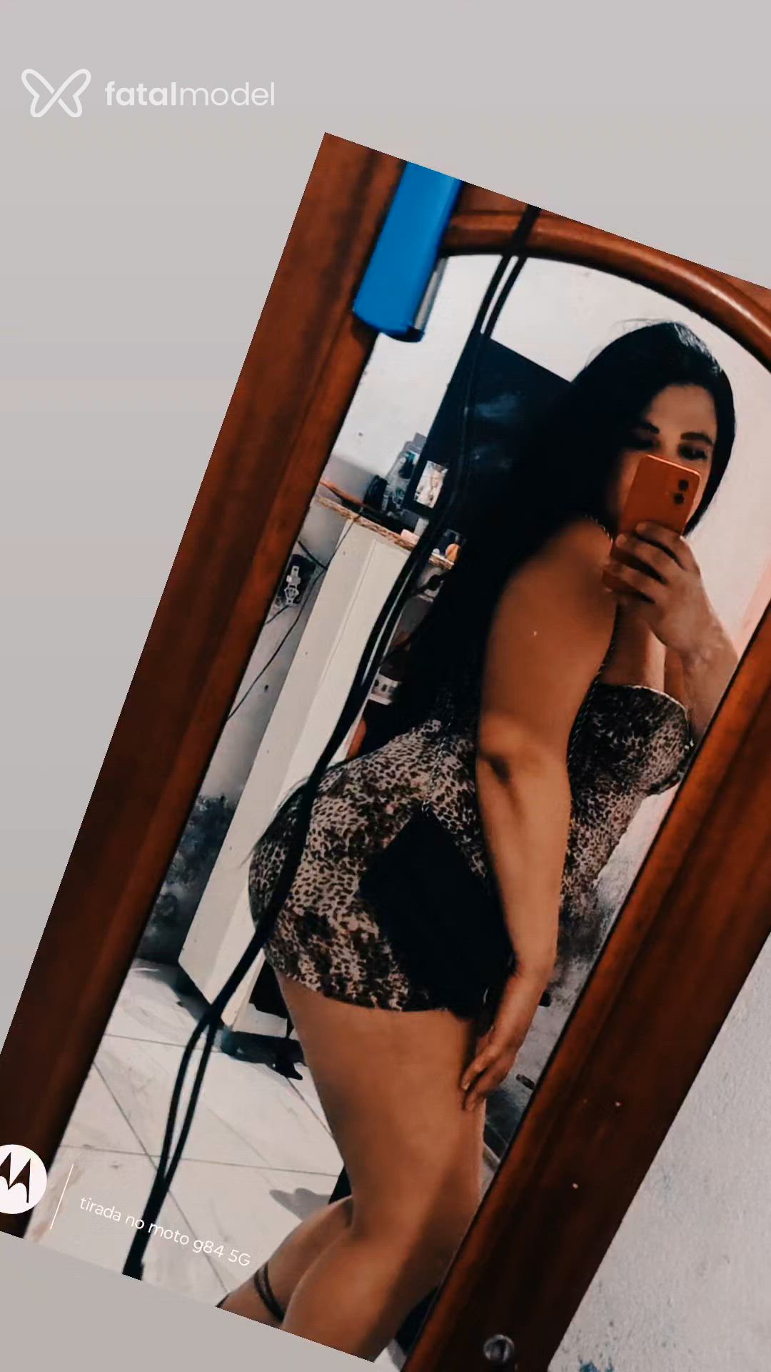 Acompanhante mulher trans morena (o) de olhos mel em Lorena Acompanhante mulher trans morena (o) de olhos mel em Lorena - Luana Soares