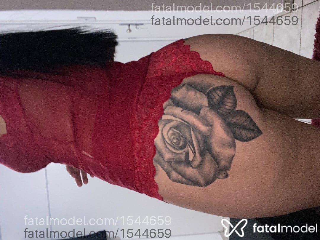 Acompanhante mulher morena (o) de olhos castanhos em Betim - Bia