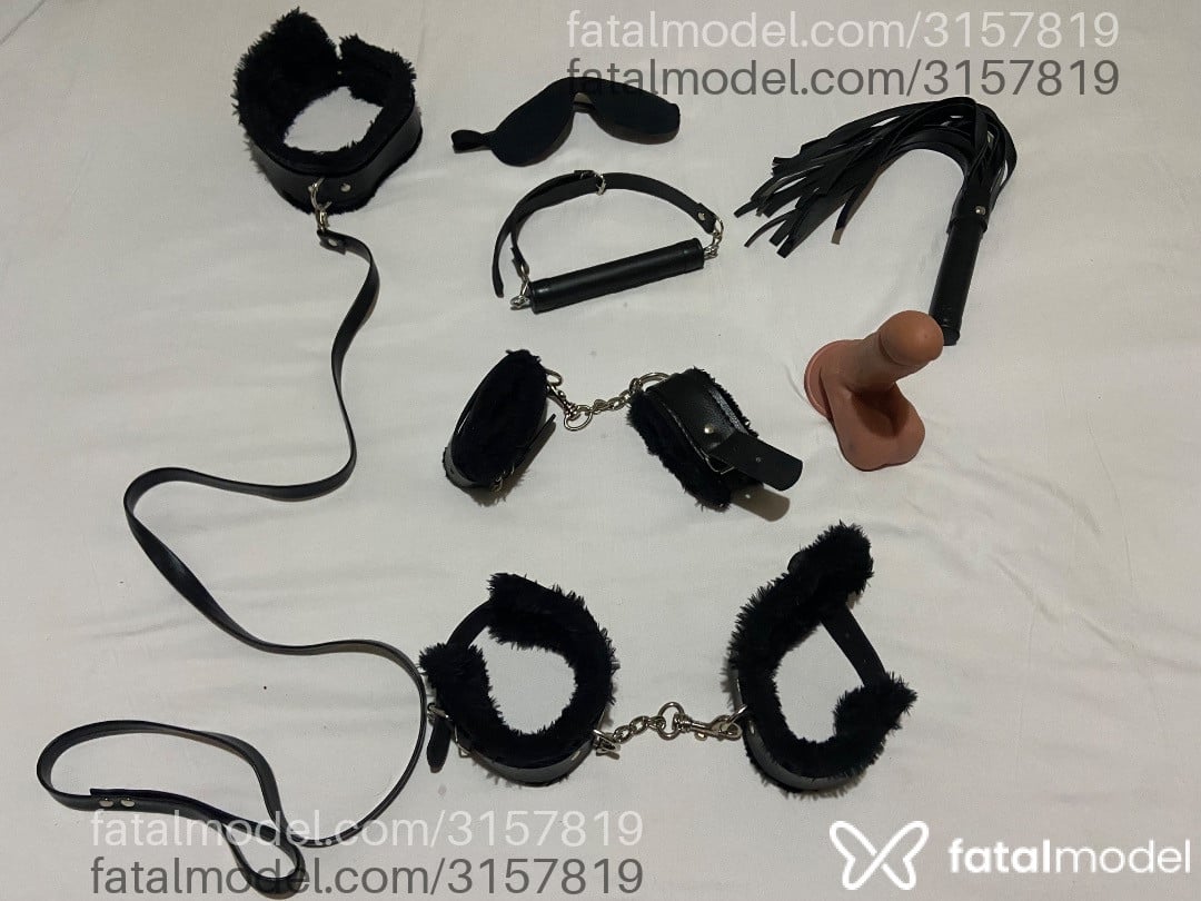Acompanhante mulher trans morena (o) de olhos castanhos - Cris