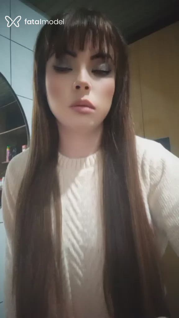 Acompanhante mulher morena (o) de olhos castanhos - Sandrinha Acompanhante mulher morena (o) de olhos castanhos - Sandrinha