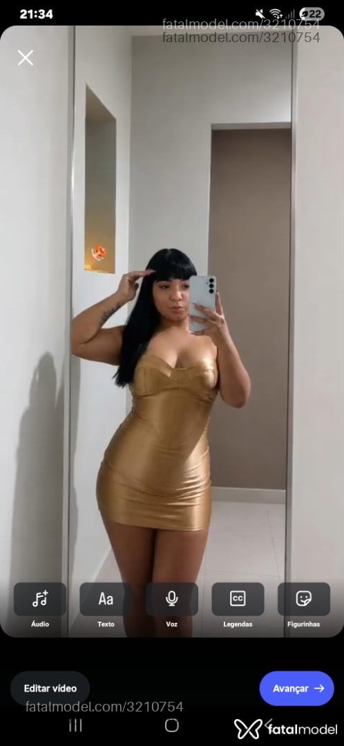 Acompanhante mulher morena (o) de olhos castanhos - Thayla Acompanhante mulher morena (o) de olhos castanhos - Thayla