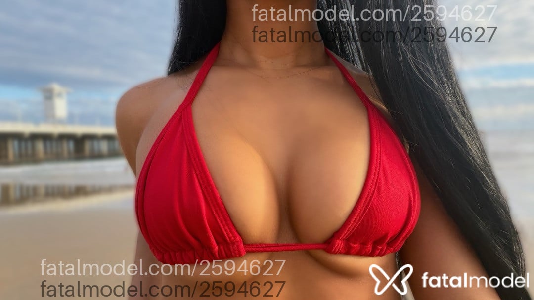 Acompanhante mulher morena (o) de olhos castanhos - Nicole Monteiro