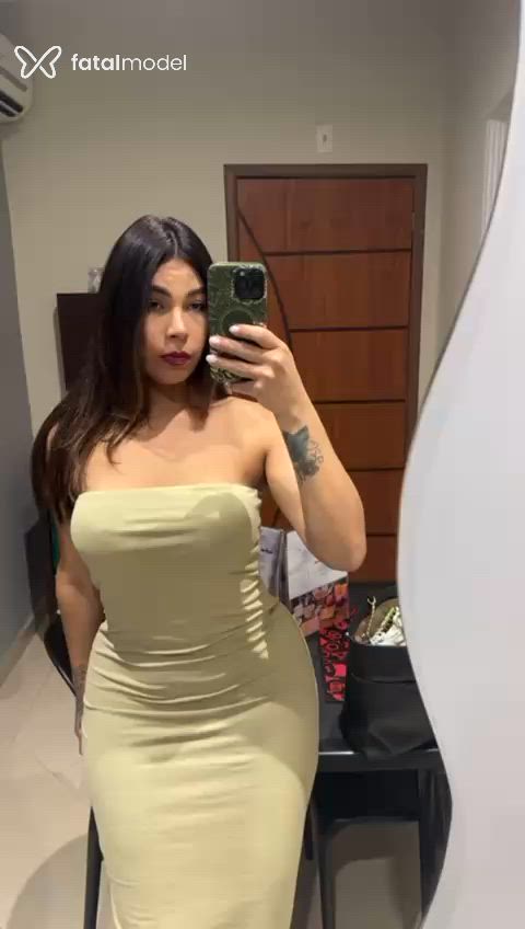 Acompanhante travesti morena (o) de olhos castanhos - Tainá Gomez Acompanhante travesti morena (o) de olhos castanhos - Tainá Gomez