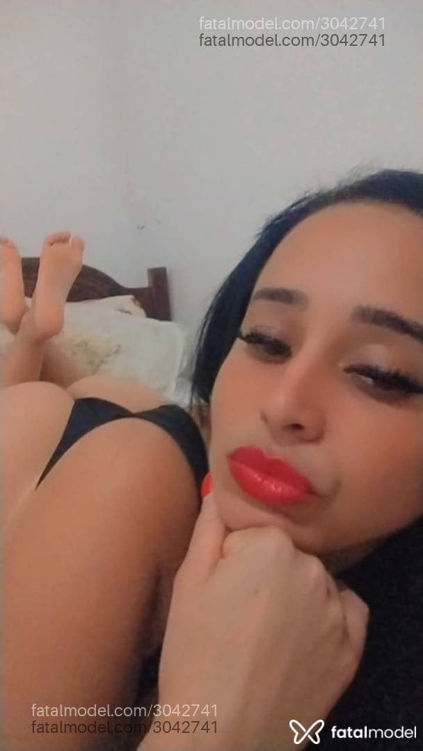 Acompanhante mulher com cabelo castanho de olhos mel em Campos dos Goytacazes - Nicole Ramos