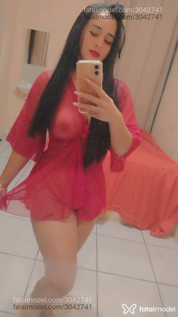 Acompanhante mulher com cabelo castanho de olhos mel em Campos dos Goytacazes - Nicole Ramos