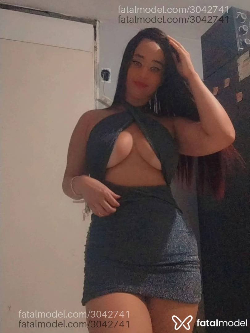Acompanhante mulher com cabelo castanho de olhos mel - Nicole Ramos
