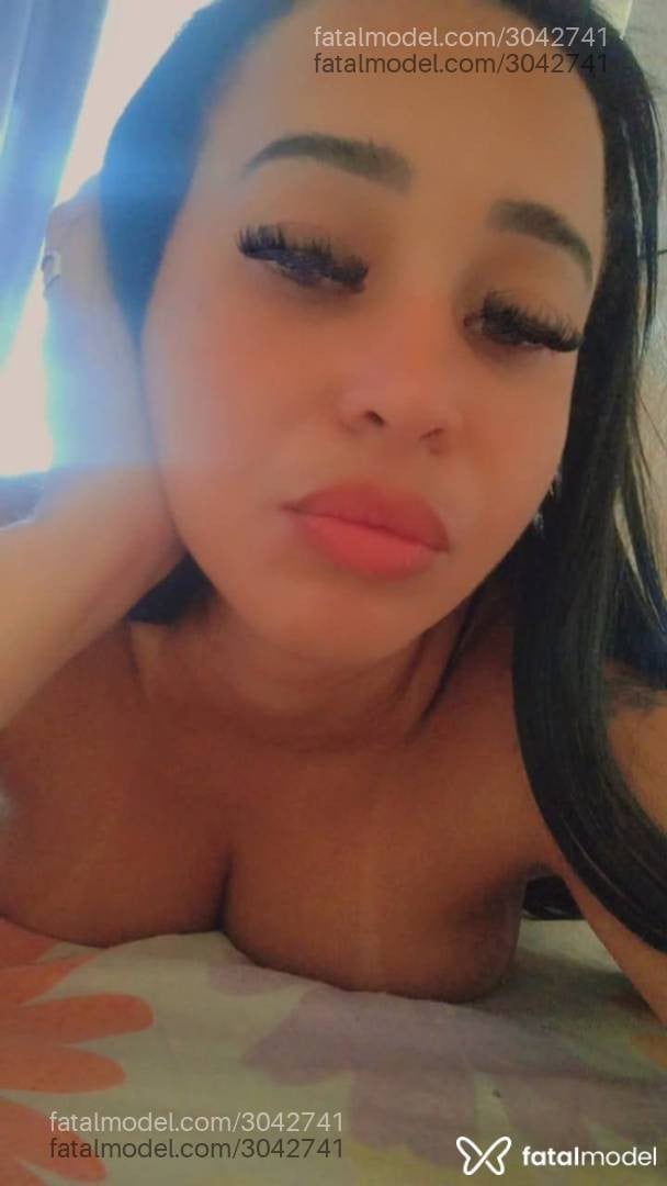 Acompanhante mulher com cabelo castanho de olhos mel em Campos dos Goytacazes - Nicole Ramos