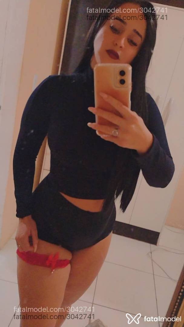 Acompanhante mulher com cabelo castanho de olhos mel em Campos dos Goytacazes - Nicole Ramos