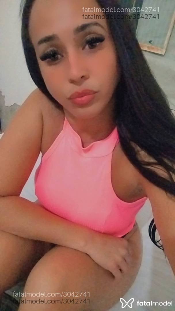 Acompanhante mulher com cabelo castanho de olhos mel - Nicole Ramos