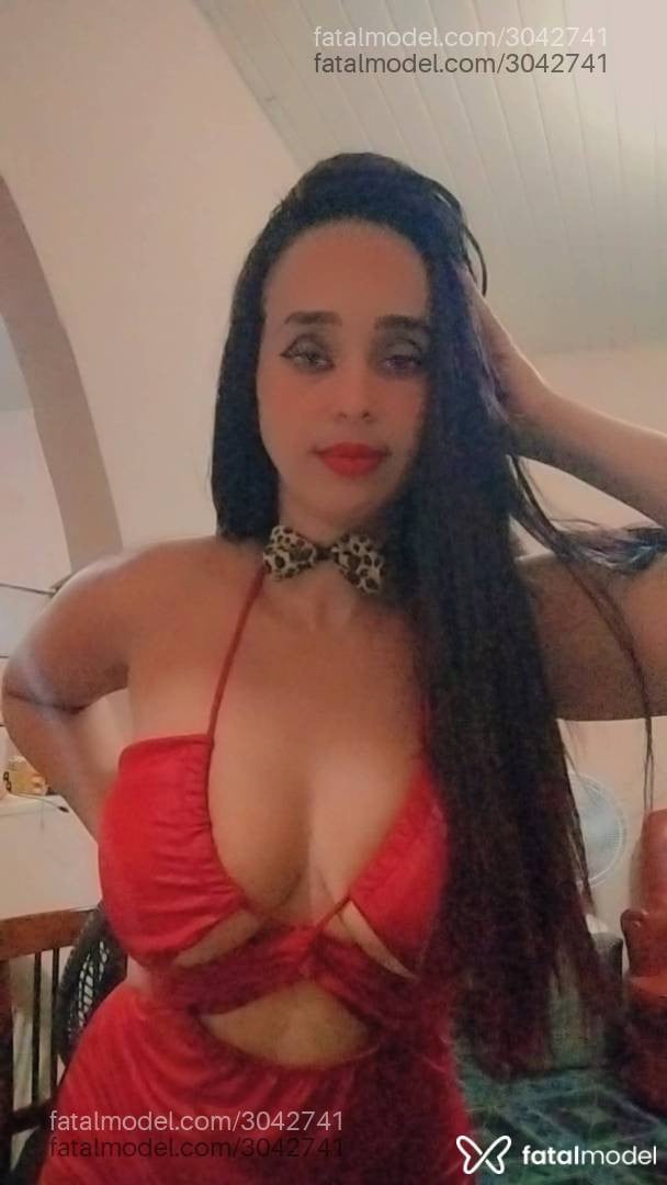 Acompanhante mulher com cabelo castanho de olhos mel - Nicole Ramos