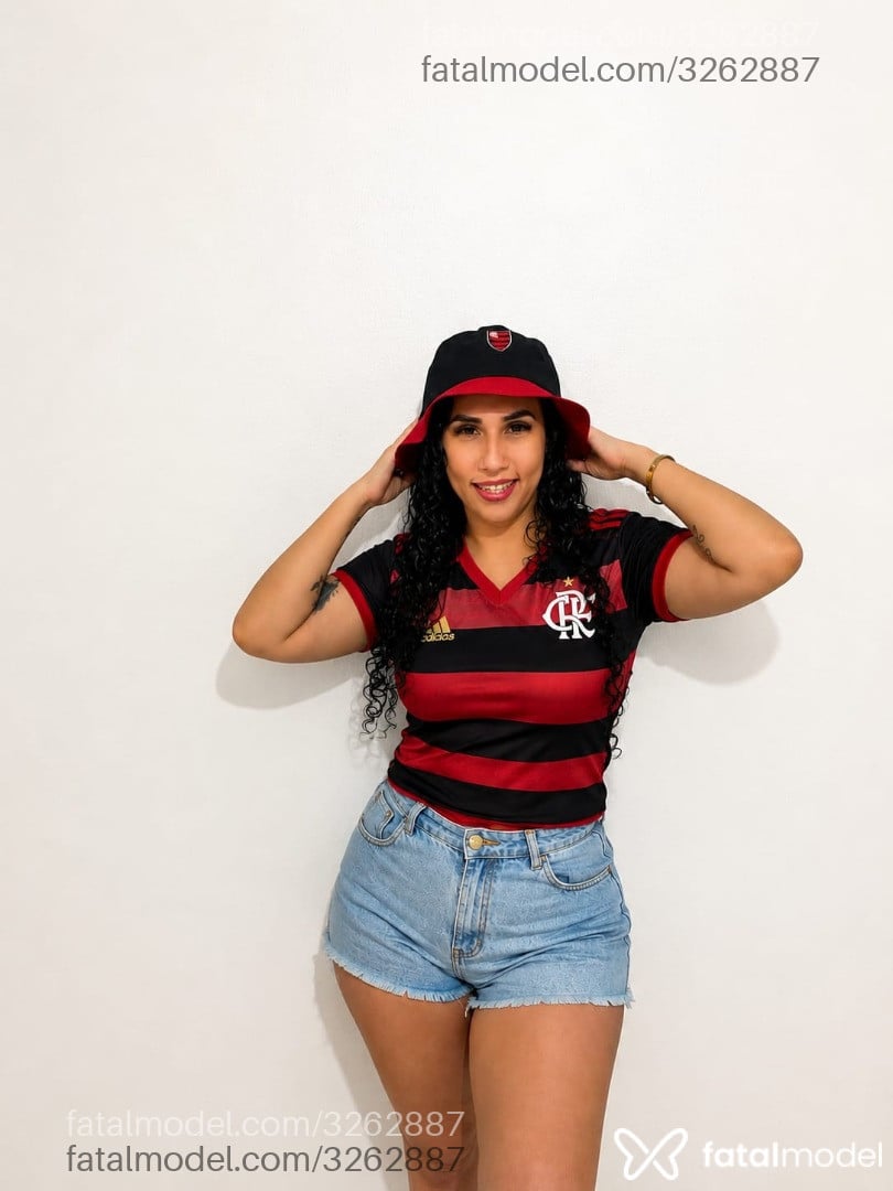 Acompanhante mulher morena (o) de olhos castanhos em Vila Velha Acompanhante mulher morena (o) de olhos castanhos em Vila Velha - Fernanda