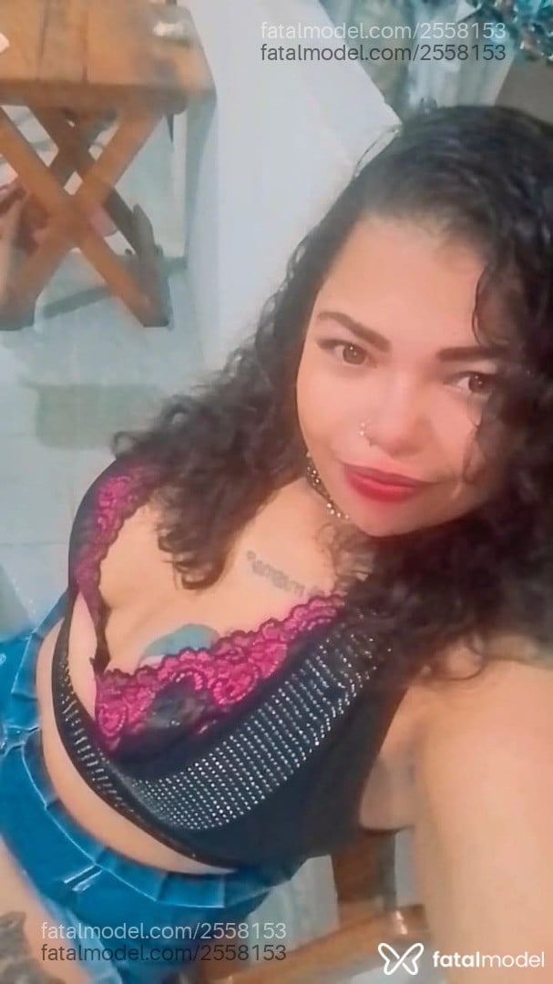 Acompanhante mulher com cabelo castanho de olhos castanhos em Virtual - Danyy