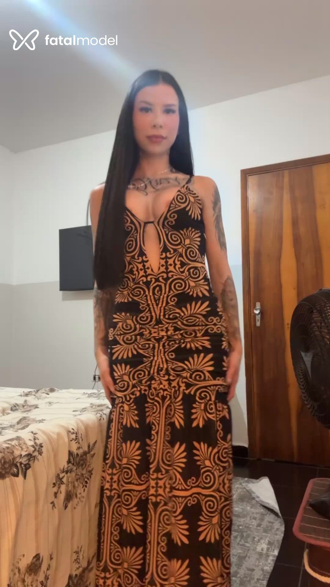 Acompanhante mulher com cabelo castanho de olhos castanhos em São Paulo Acompanhante mulher com cabelo castanho de olhos castanhos em São Paulo - Luciana