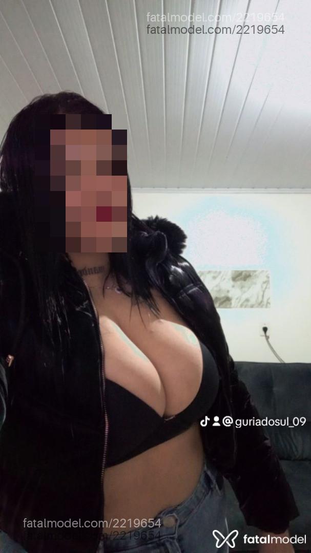 Acompanhante mulher morena (o) de olhos castanhos em Ijuí - Eduarda Beck