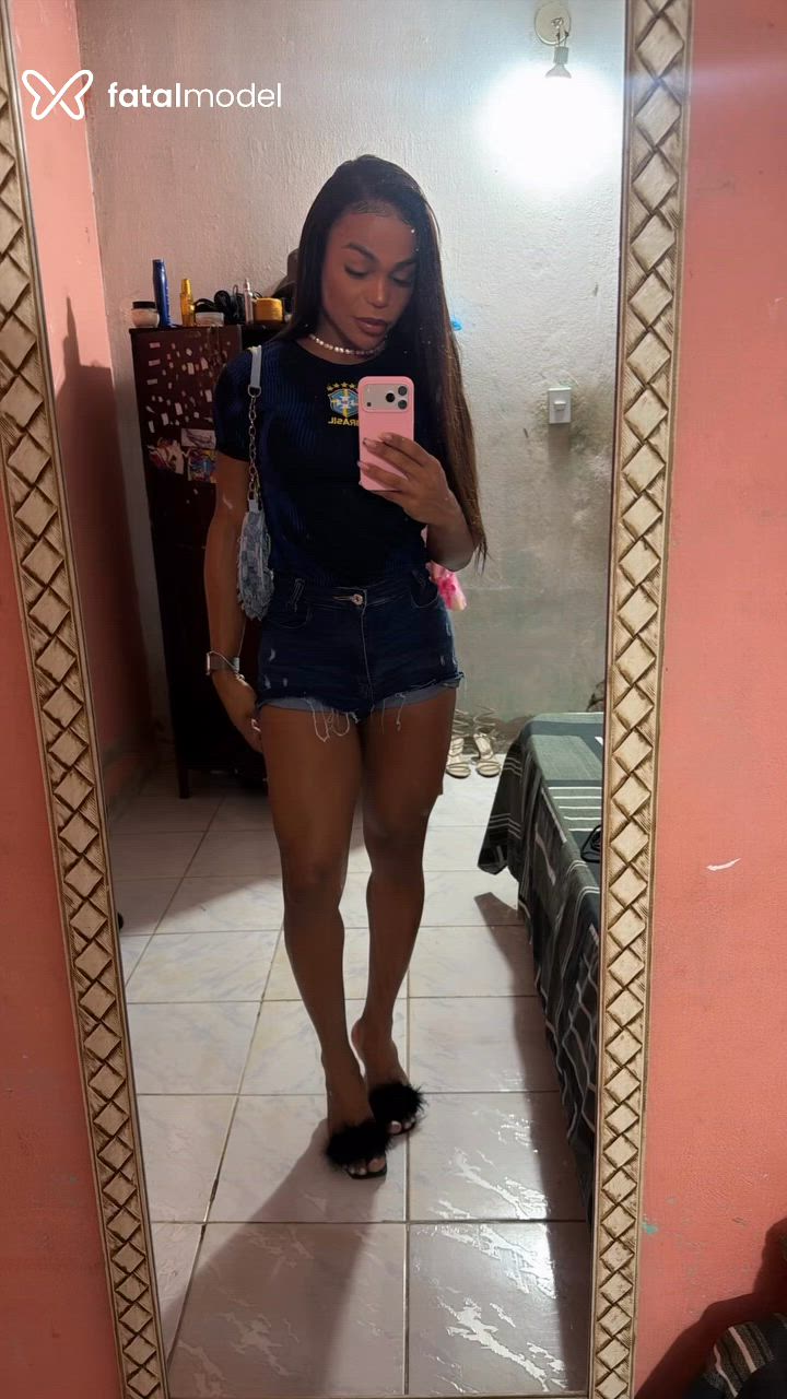 Acompanhante mulher trans morena (o) de olhos pretos em Feira de Santana Acompanhante mulher trans morena (o) de olhos pretos em Feira de Santana - Maria Vitória