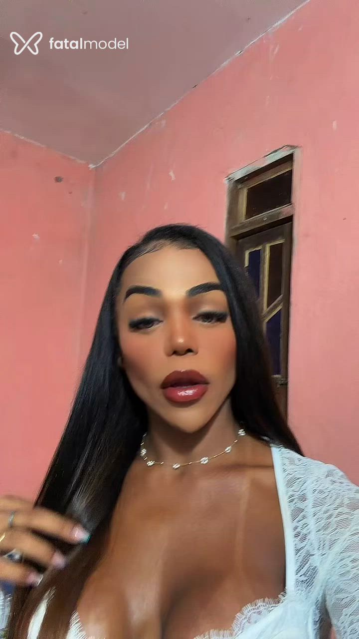 Acompanhante mulher trans morena (o) de olhos pretos em Feira de Santana Acompanhante mulher trans morena (o) de olhos pretos em Feira de Santana - Maria Vitória
