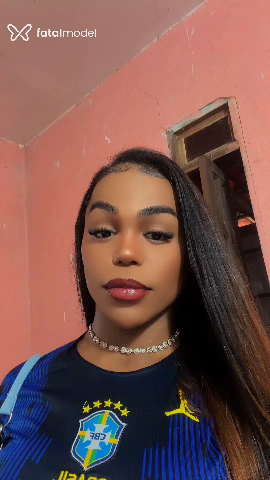 Acompanhante mulher trans morena (o) de olhos pretos em Feira de Santana Acompanhante mulher trans morena (o) de olhos pretos em Feira de Santana - Maria Vitória