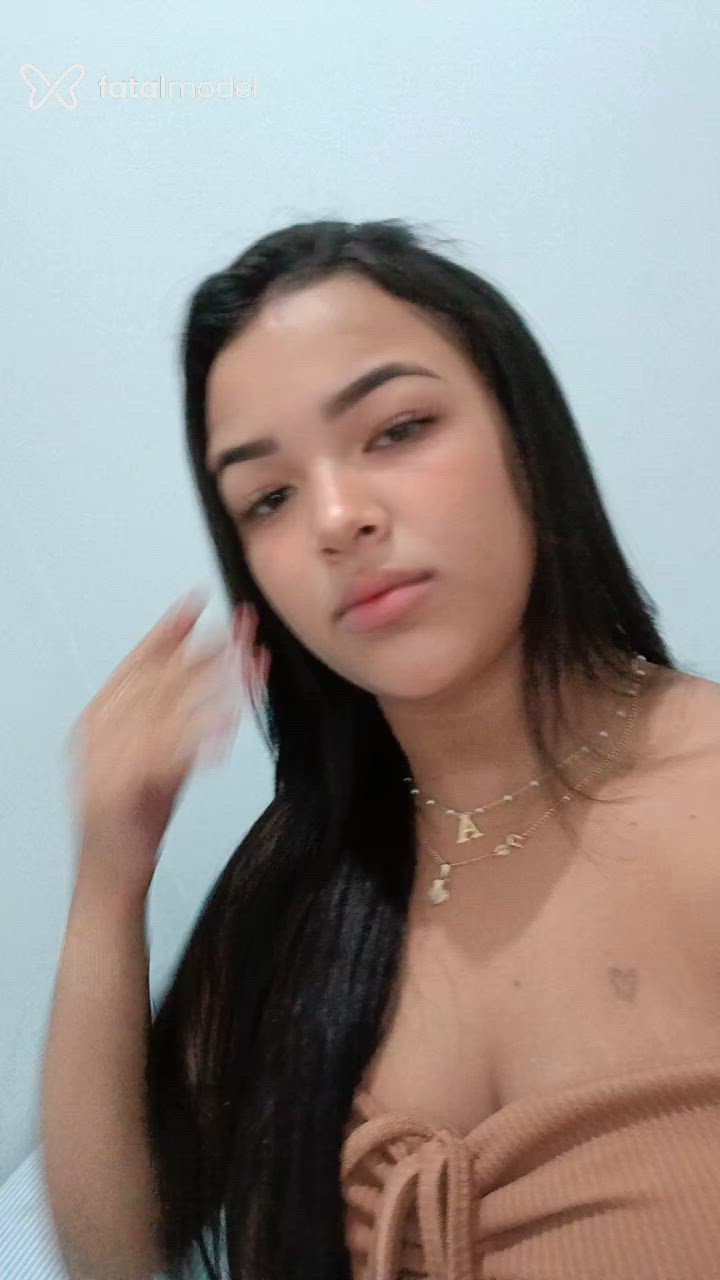 Acompanhante mulher morena (o) de olhos castanhos - Jade Souza