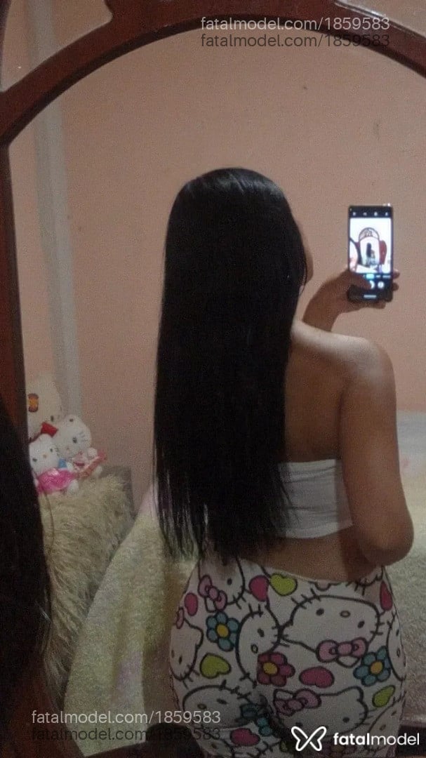 Acompanhante mulher morena (o) de olhos castanhos em Maringá - Larissa Kiser