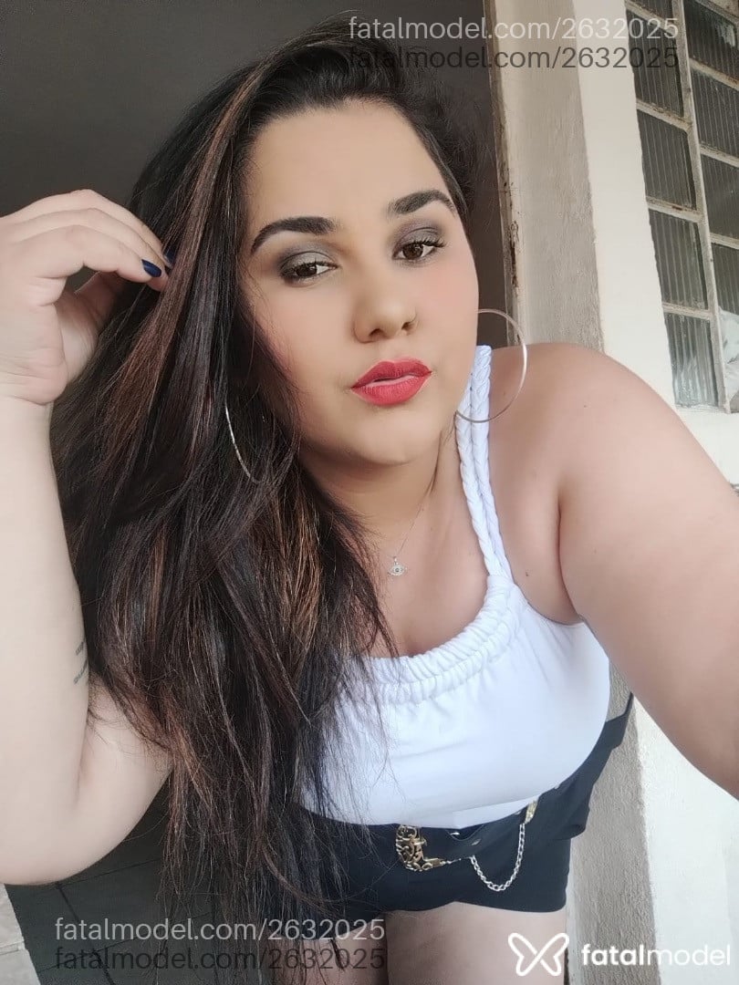 Acompanhante mulher morena (o) de olhos castanhos em São José dos Campos - Daniela Salazar