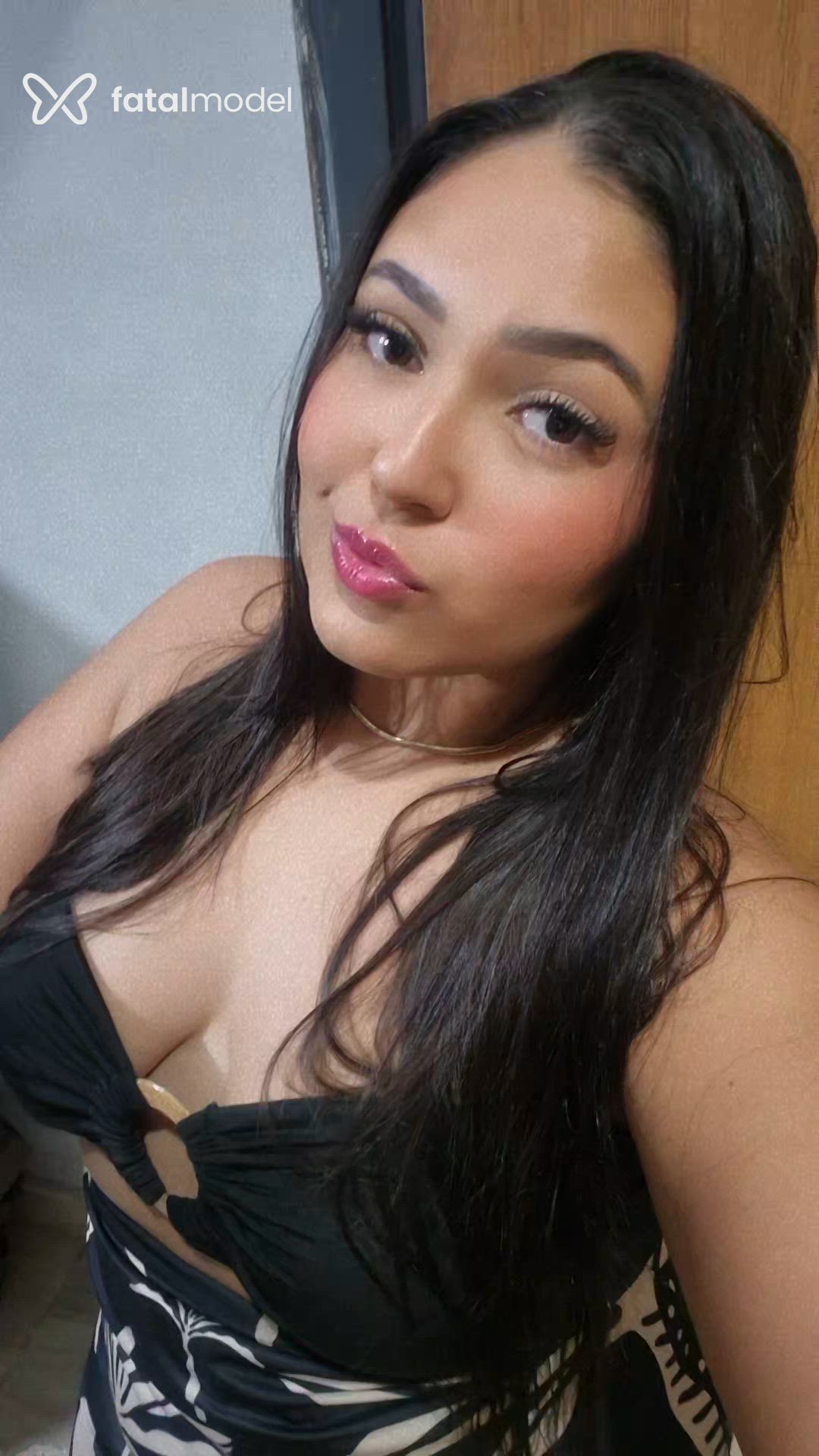 Acompanhante mulher com cabelo castanho de olhos castanhos em Paulicéia Acompanhante mulher com cabelo castanho de olhos castanhos em Paulicéia - Gabriela