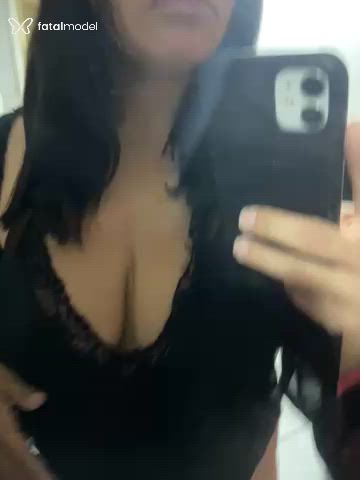 Acompanhante mulher com cabelo castanho de olhos castanhos - Naty Lima