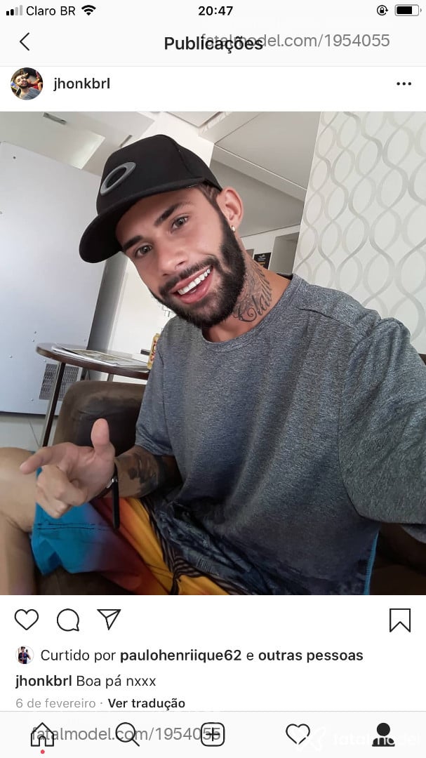 Acompanhante homem com cabelo castanho de olhos castanhos - Mikael Acompanhante homem com cabelo castanho de olhos castanhos - Mikael