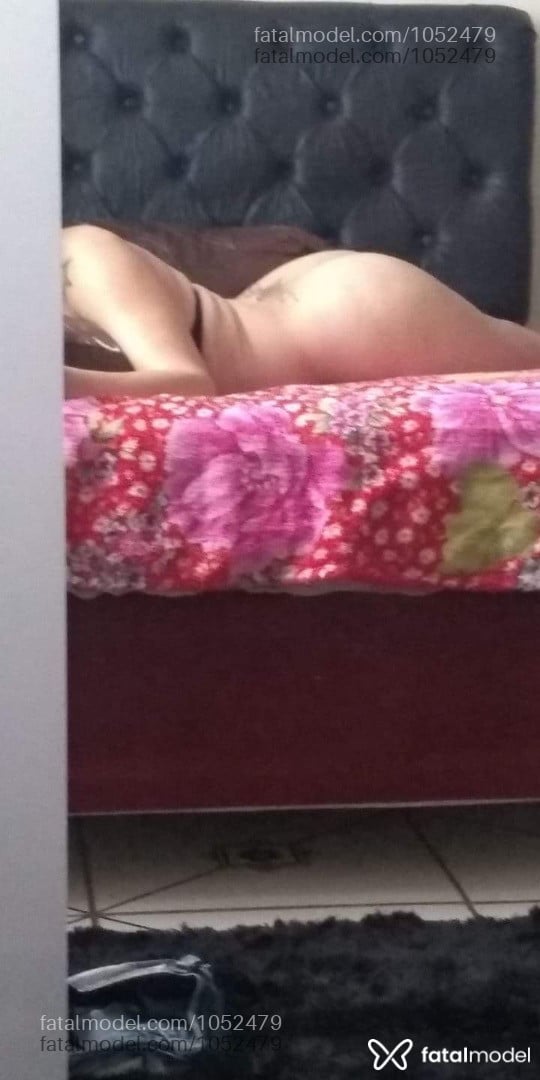 Acompanhante mulher trans loira (o) de olhos mel em Catanduva - Transthaty