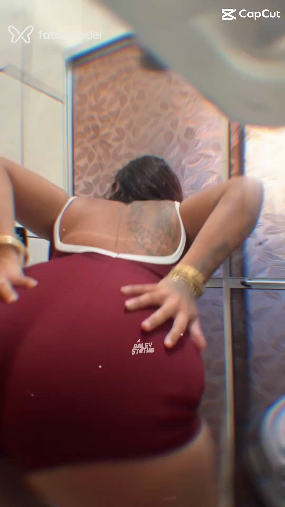 Acompanhante mulher morena (o) de olhos castanhos em Osasco Acompanhante mulher morena (o) de olhos castanhos em Osasco - Isabella