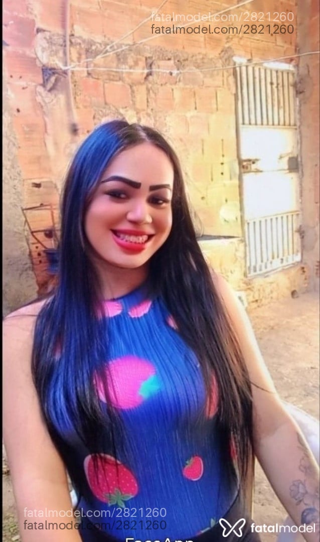 Acompanhante mulher trans morena (o) de olhos pretos em Governador Valadares - Aghata Silva