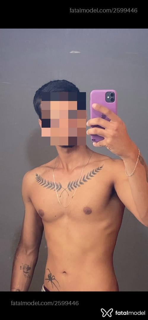 Acompanhante homem com cabelo castanho de olhos castanhos em Uberlândia - Mateus Henrique