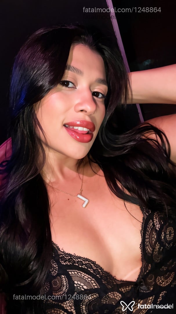 Acompanhante mulher morena (o) de olhos castanhos em Redenção - Laura