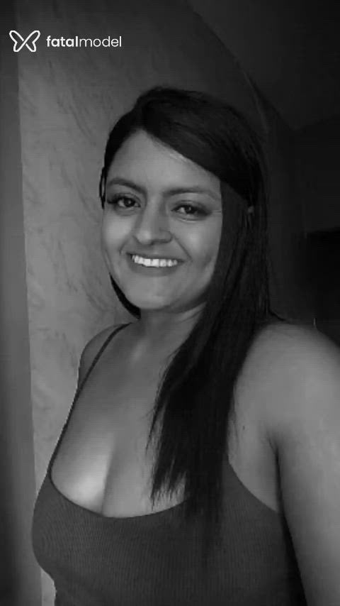 Acompanhante mulher morena (o) de olhos pretos - Ingrid Ribeiro