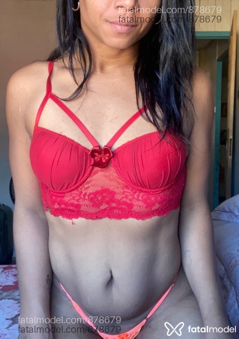 Acompanhante travesti com cabelo castanho de olhos castanhos em Içara Acompanhante travesti com cabelo castanho de olhos castanhos em Içara - BRENDA OLIVER