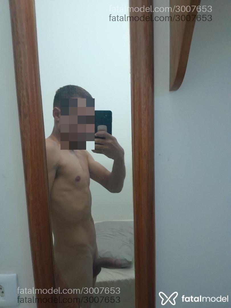Acompanhante homem morena (o) de olhos castanhos em Laranjeiras do Sul - Rafael Ramos