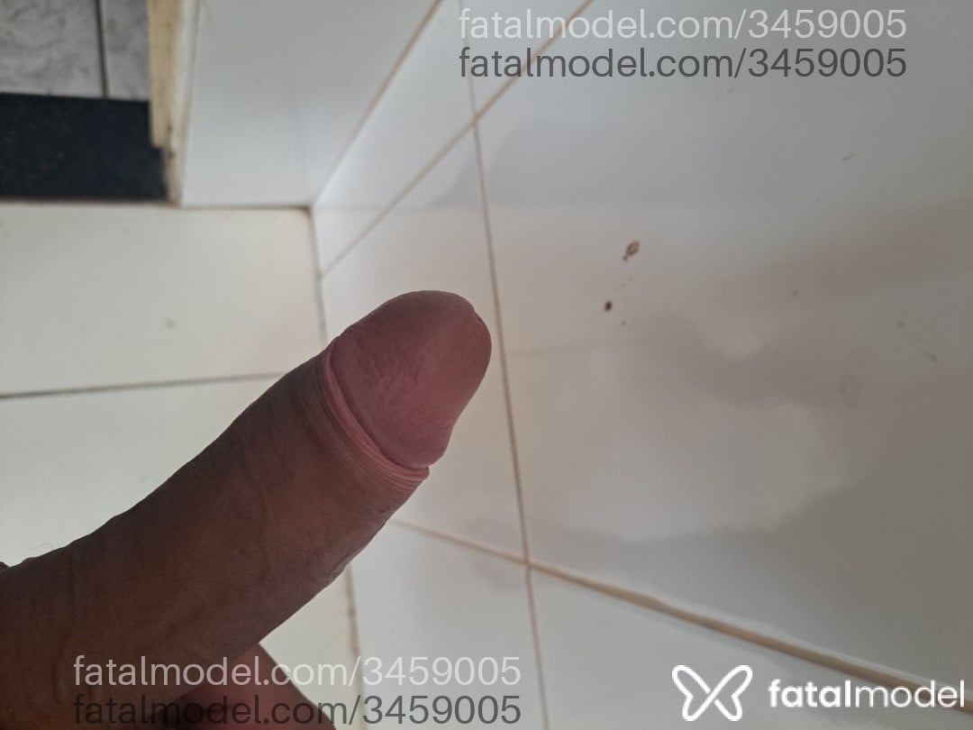 Acompanhante homem morena (o) de olhos castanhos em Governador Valadares - Pedro