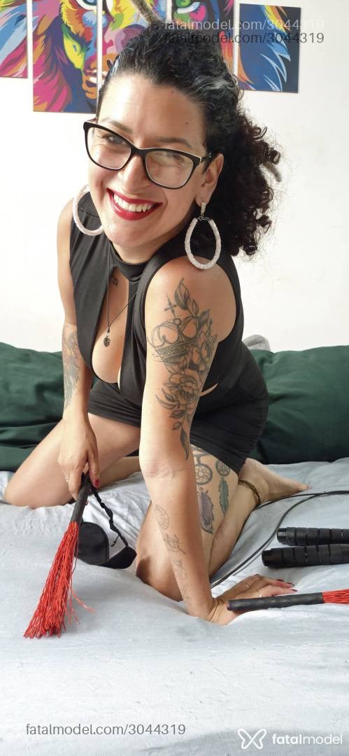 Acompanhante mulher morena (o) de olhos pretos em São Paulo - Monford Vi