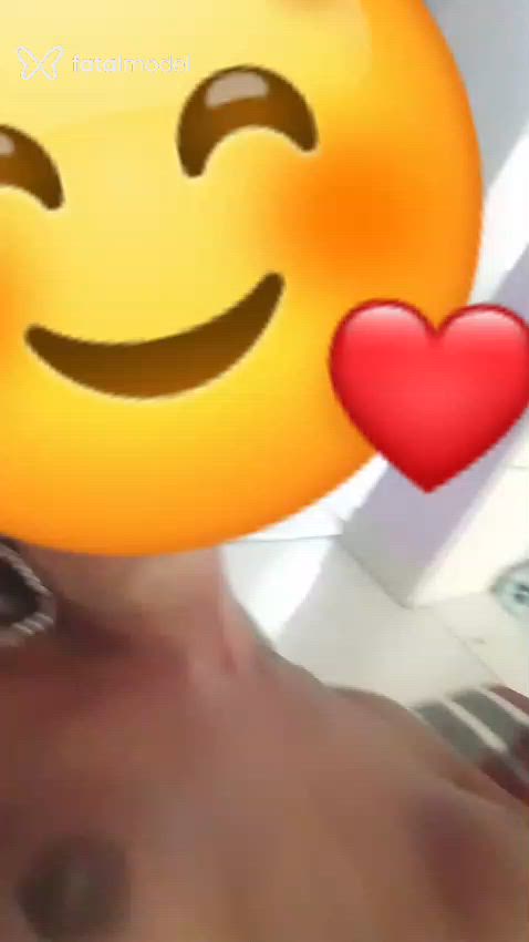 Acompanhante travesti morena (o) de olhos castanhos - Sheylla Carvalho
