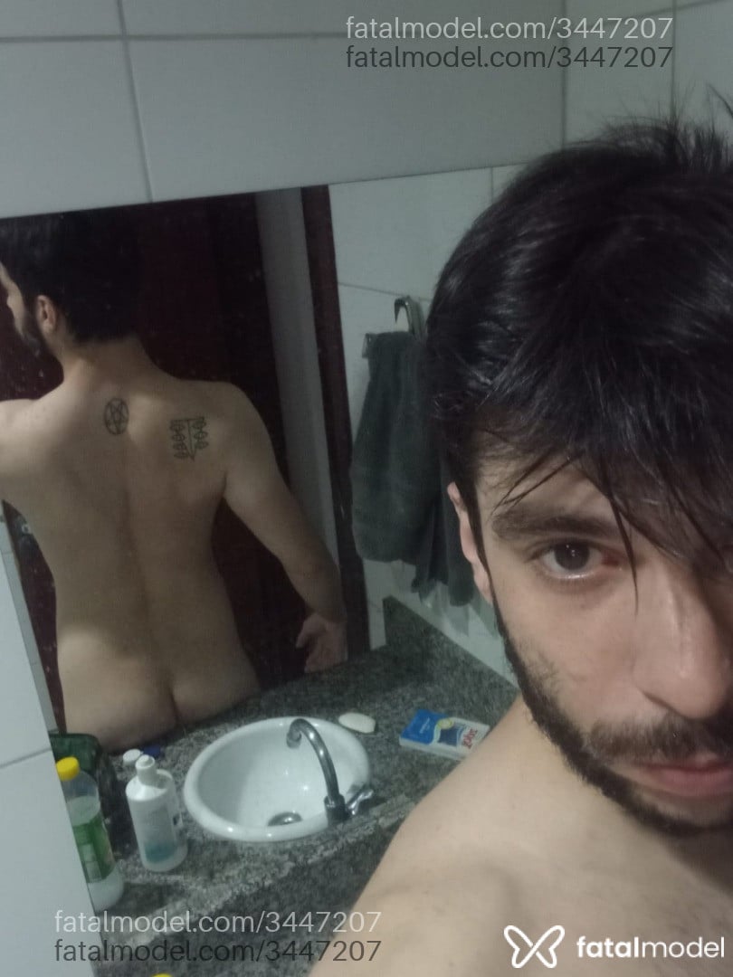 Acompanhante homem com cabelo castanho de olhos castanhos em Salvador - Legion