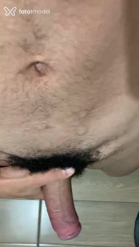 Acompanhante homem com cabelo castanho de olhos castanhos em Taubaté Acompanhante homem com cabelo castanho de olhos castanhos em Taubaté - Safadoperverso